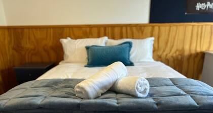 Spacious Suburban Hideaway