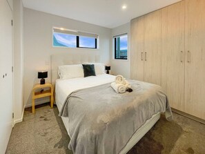 1 makuuhuone, silitysrauta/-lauta, Wi-Fi, vuodevaatteet