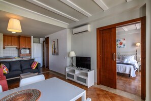 Apartment | Living room