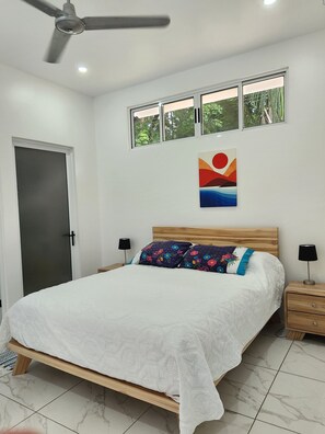 2 bedrooms, iron/ironing board, WiFi, bed sheets