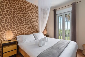 Apartment | 2 bedrooms, iron/ironing board