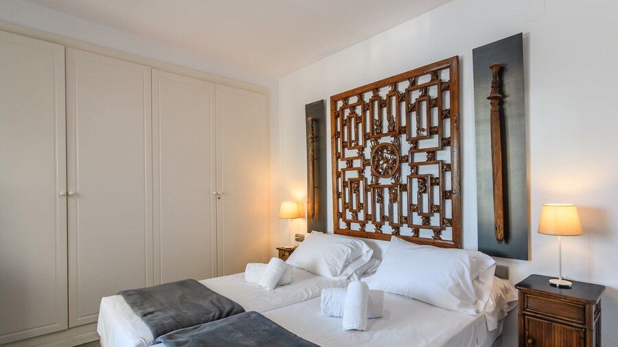 Serene Apartment by the Beach