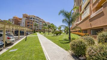 Apartment | Garden