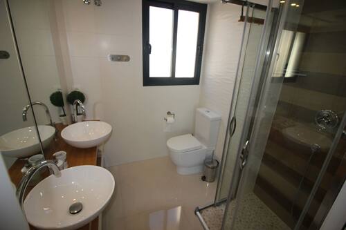 Bungalow | Bathroom