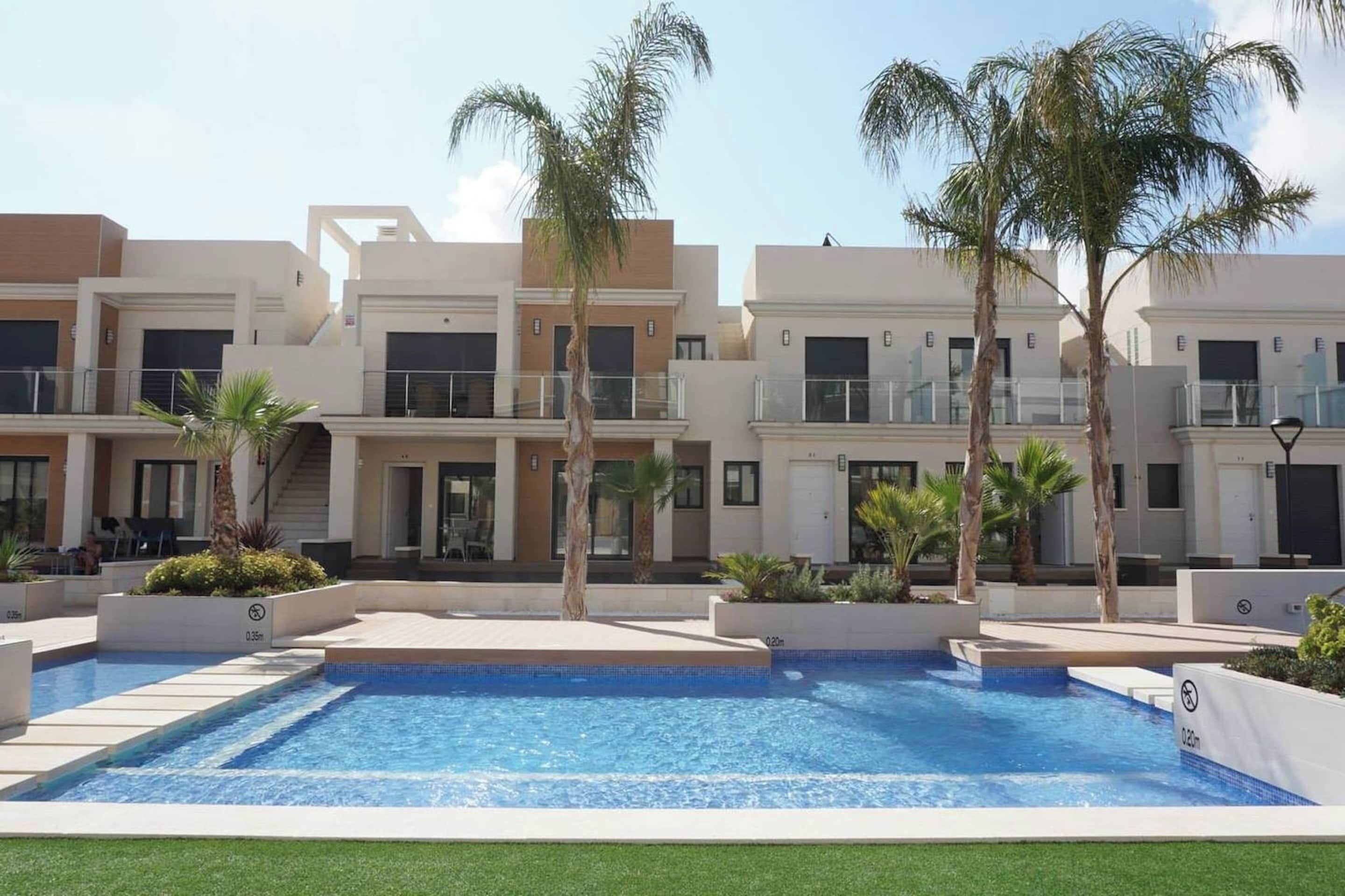 Bungalow | Pool | Outdoor pool