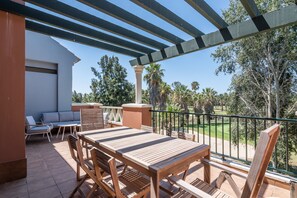 Apartment | Speisen im Freien