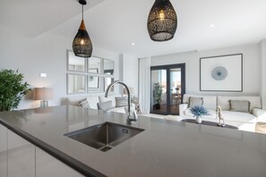 Apartment | Private kitchen