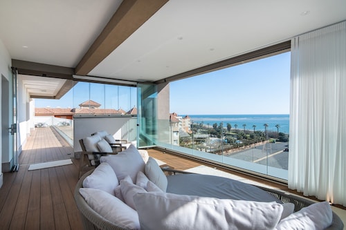 Seaside Apartment in Isla Canela