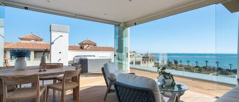 Apartment | Speisen im Freien