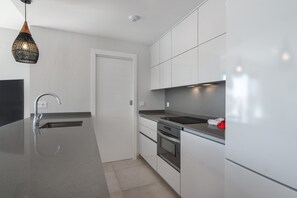 Apartment | Private kitchen - Seaside Apartment in Isla Canela (Ayamonte)