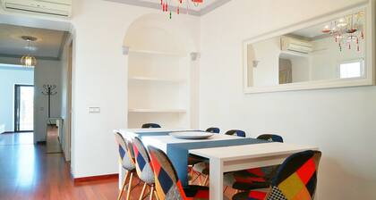 Central Family Apartment With Terrace