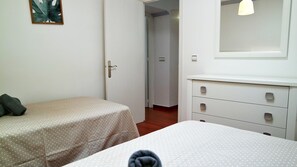 House - Central Family Apartment With Terrace (Ayamonte)