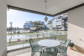 アパートメント | 屋外ダイニングエリア