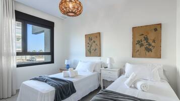 2 bedrooms, iron/ironing board