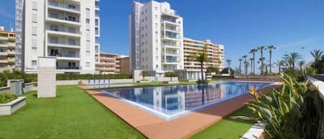 Apartment | Pool | Outdoor pool