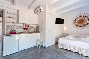 1 habitación, wifi y ropa de cama
