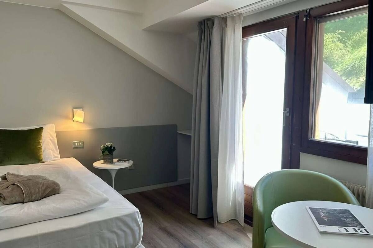 Loft | In-room safe, free WiFi, bed sheets