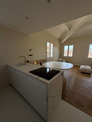 Interior - House in the heart of St Tropez (saint tropez)