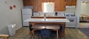 Chisos Mining Co Motel