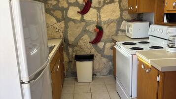 Condo | Private kitchen