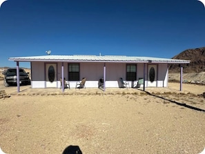 Fachada da propriedade