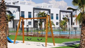 Apartment | Garden - Bright Holiday Home in Orihuela Costa (Orihuela)
