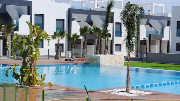 Apartment | Pool - Bright Holiday Home in Orihuela Costa (Orihuela)