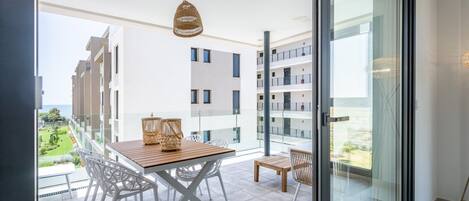 Apartment | Speisen im Freien
