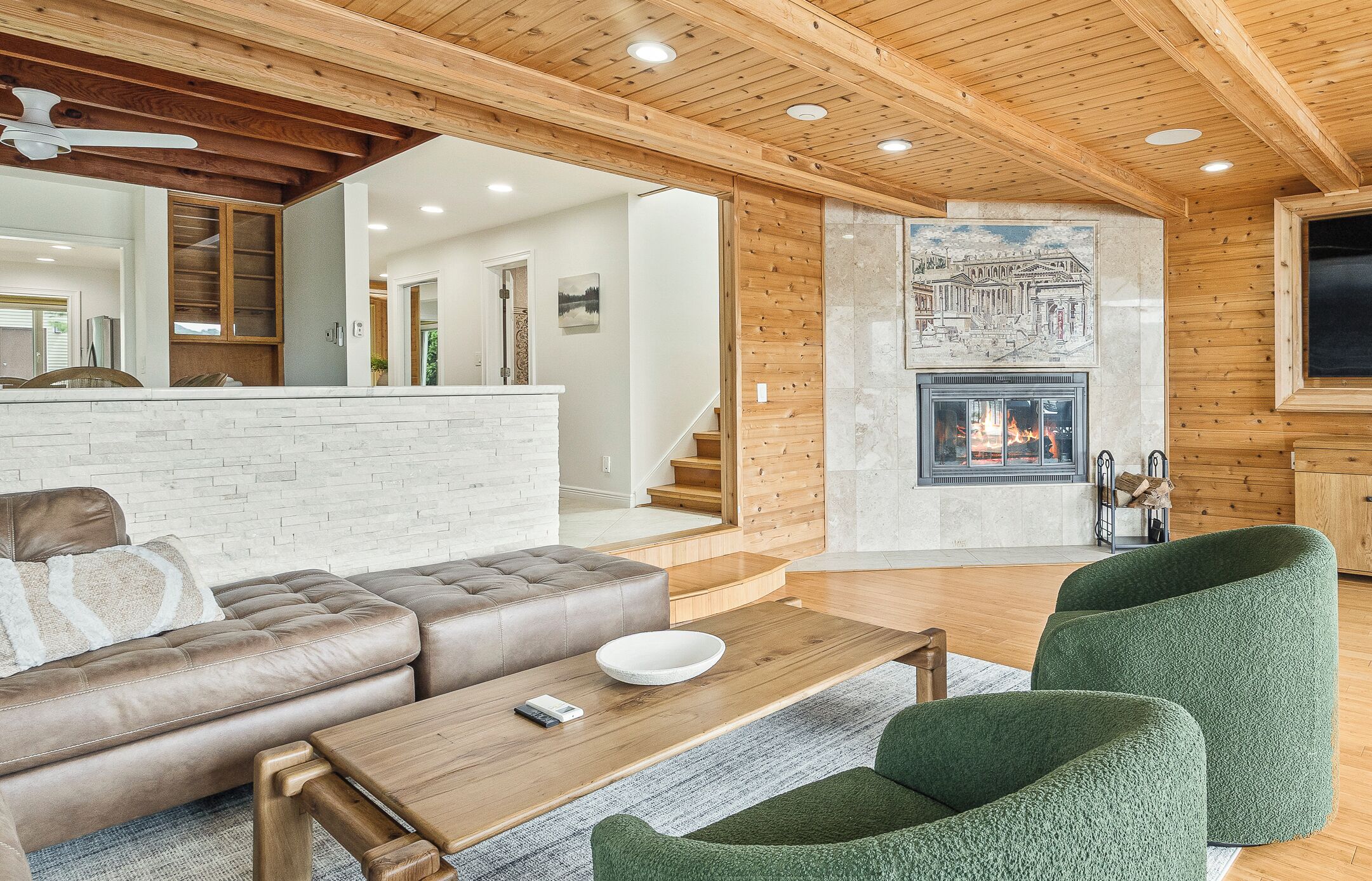 智能電視、壁爐