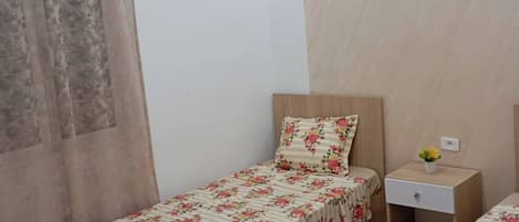2 bedrooms, WiFi, bed sheets