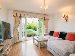 Living area - Little Birches (Tenterden)