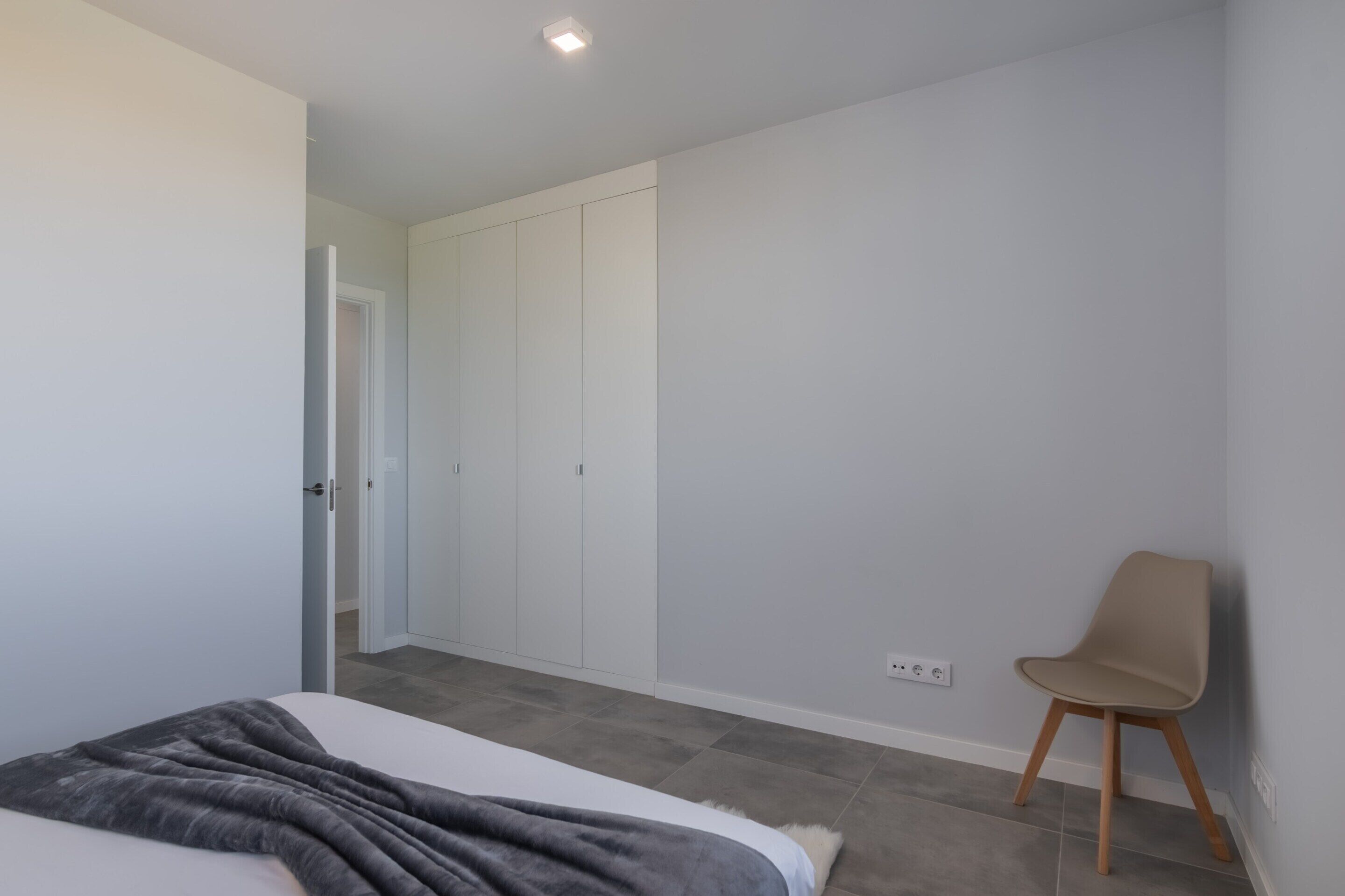 Nhà gỗ | 3 phòng ngủ, bàn ủi/dụng cụ ủi quần áo 