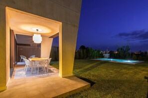 Chalet | Balcony - Chalet in Isla Canela for 8 Guests (Ayamonte)