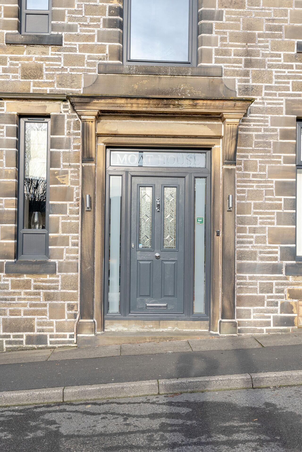 تفاصيل الفندق من ال خارج