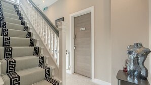 Interior - Moat House Penthouse Suite - 2 Bed  2 Bath (Rawtenstall)