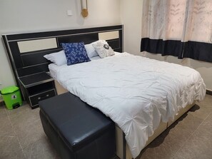 1 bedroom, WiFi, bed sheets