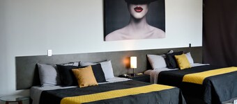FAMILY SUITE WITH BALCONY 4