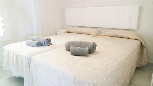 Appartement | 2 chambres, fer et planche à repasser