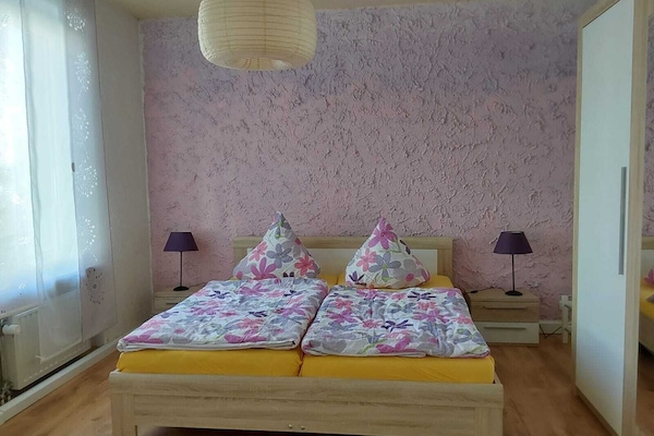 2 Schlafzimmer, kostenloses WLAN, BettwÀsche