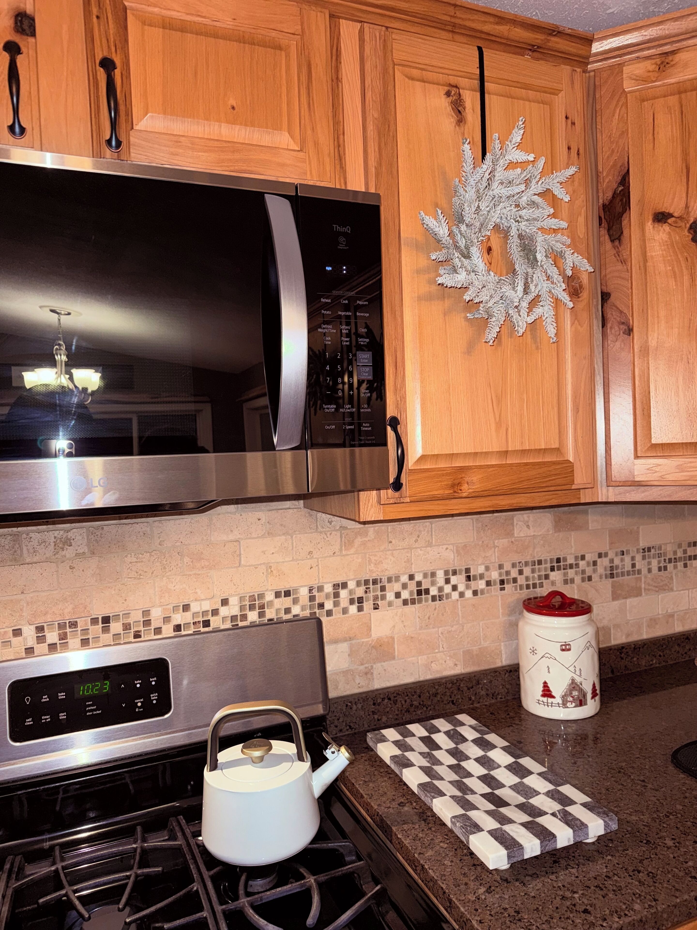 Mikrowelle, Ofen, Herdplatte, Geschirrspüler