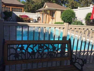 Basement Apartment in a Family Neighbourhood & access to Offices/407/FoodOutlets