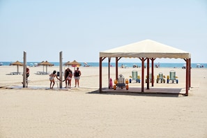 Apartment | Exterior - Beachside Stay in Punta del Moral (Ayamonte)