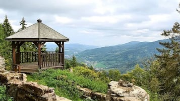 Enceinte de lâhĂ©bergement