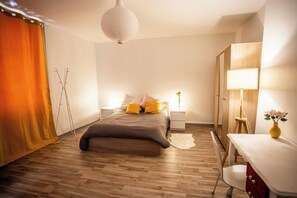 1 bedroom, WiFi, bed sheets