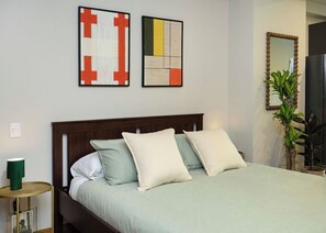 1 bedroom, iron/ironing board, WiFi, bed sheets - Stylish Loft w Balcony in the Heart of Roma Norte (Mexico City)