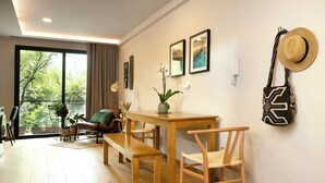 Interior - Stylish Loft w Balcony in the Heart of Roma Norte (Mexico City)