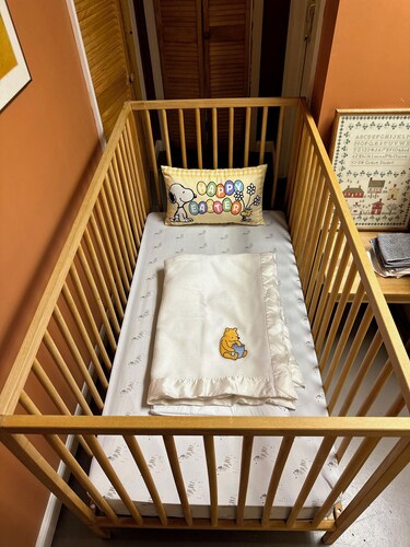 Sophia's Flat A-No Step/ Pet Friendly at Quiet & Peaceful Suburb