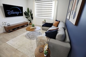 Smart TV, books