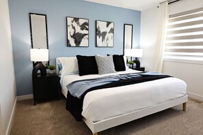 4 bedrooms, desk, iron/ironing board, travel cot