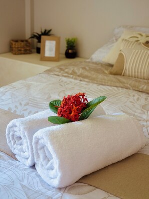 1 bedroom, iron/ironing board, travel cot, free WiFi